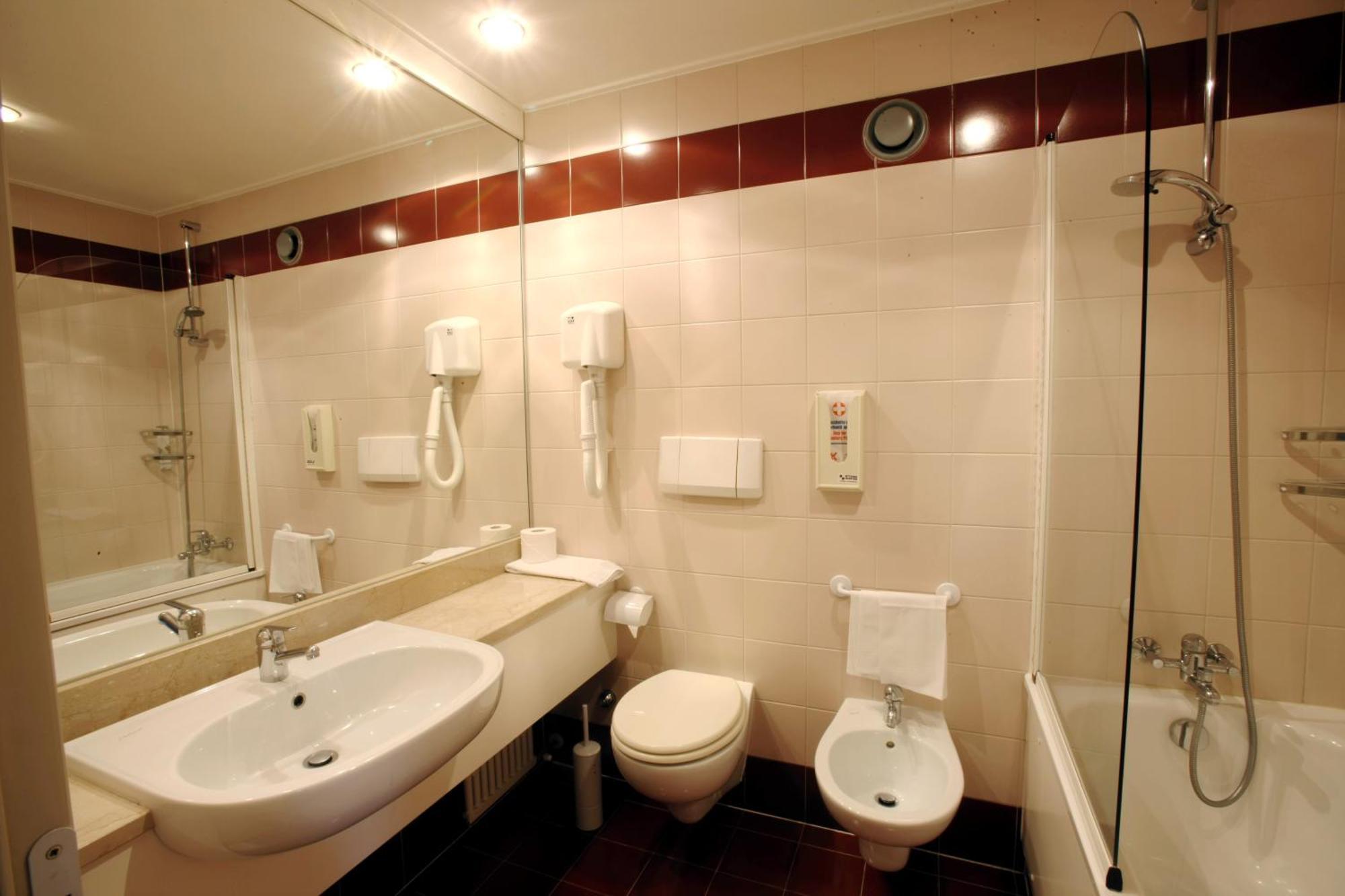 Etoile Du Nord Hotel Sarre Quarto foto